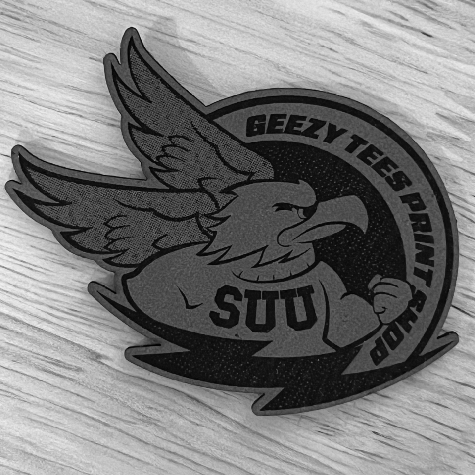 Screen Printing an Underbase-StGeorgeUtah-SouthernUtah-GeezyTees-PrintShop-LaserEngravedLeatherPatches